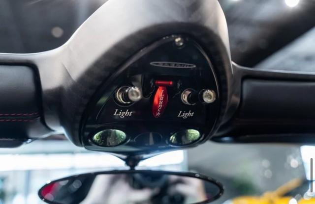 PAGANI Huayra HUAYRA ROADSTER V12 764HP 1/100