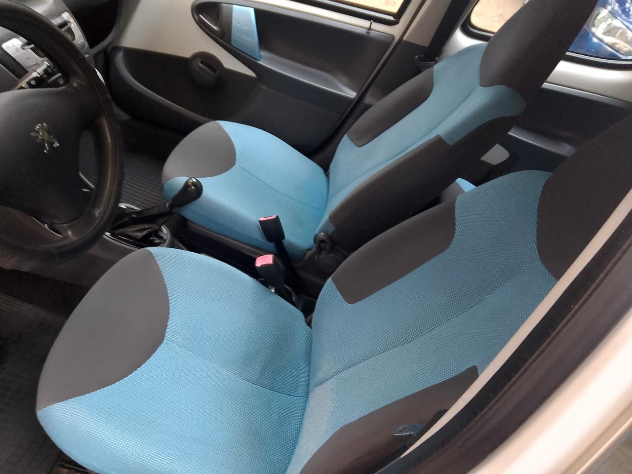 Peugeot 107 1.0 68CV 5p. Sweet Years