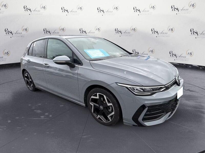 Volkswagen Golf 1.5 TSI ACT 110kW R-LINE CAMERA LED NAVI