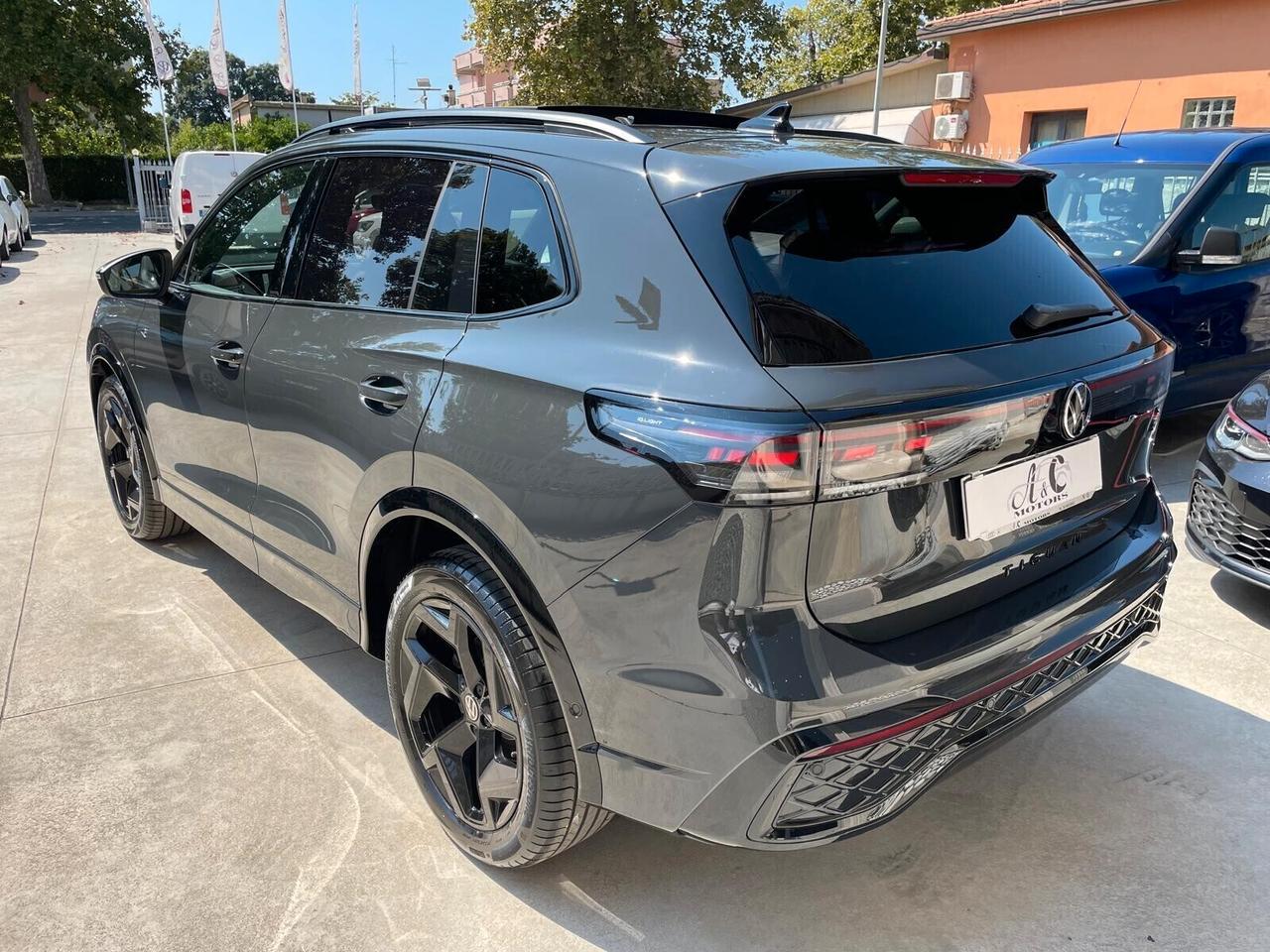 Volkswagen Tiguan 2.0 TDI 150 CV DSG R-Line