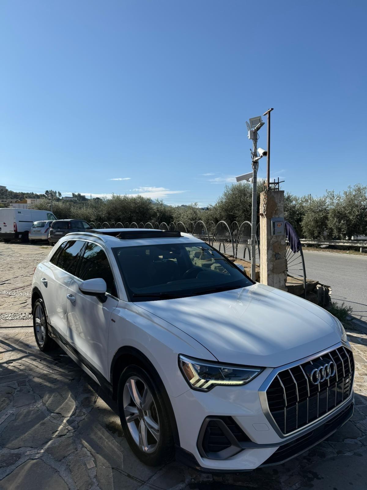 Audi Q3 35 TDI S tronic line edition