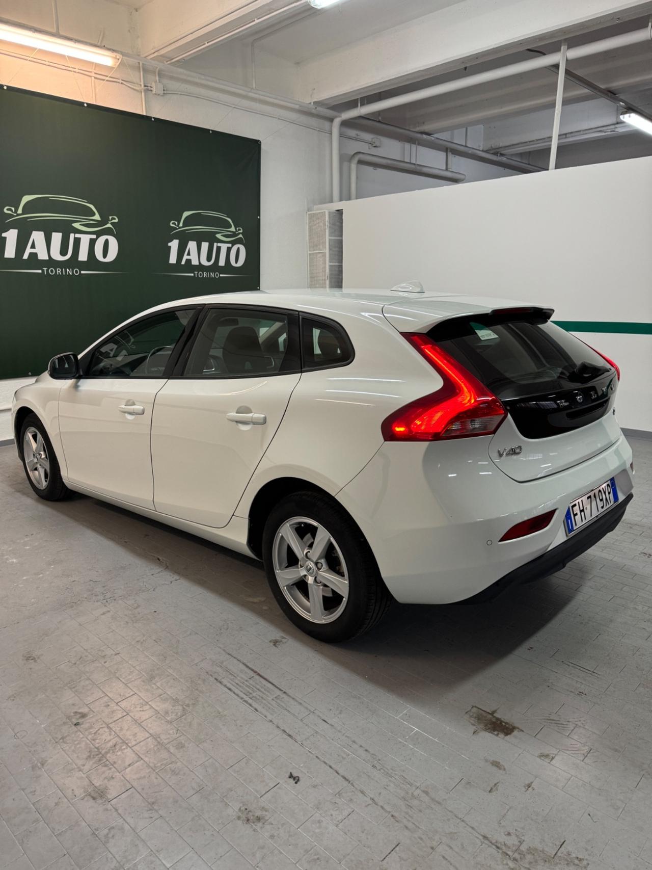 Volvo V40 D3 Momentum