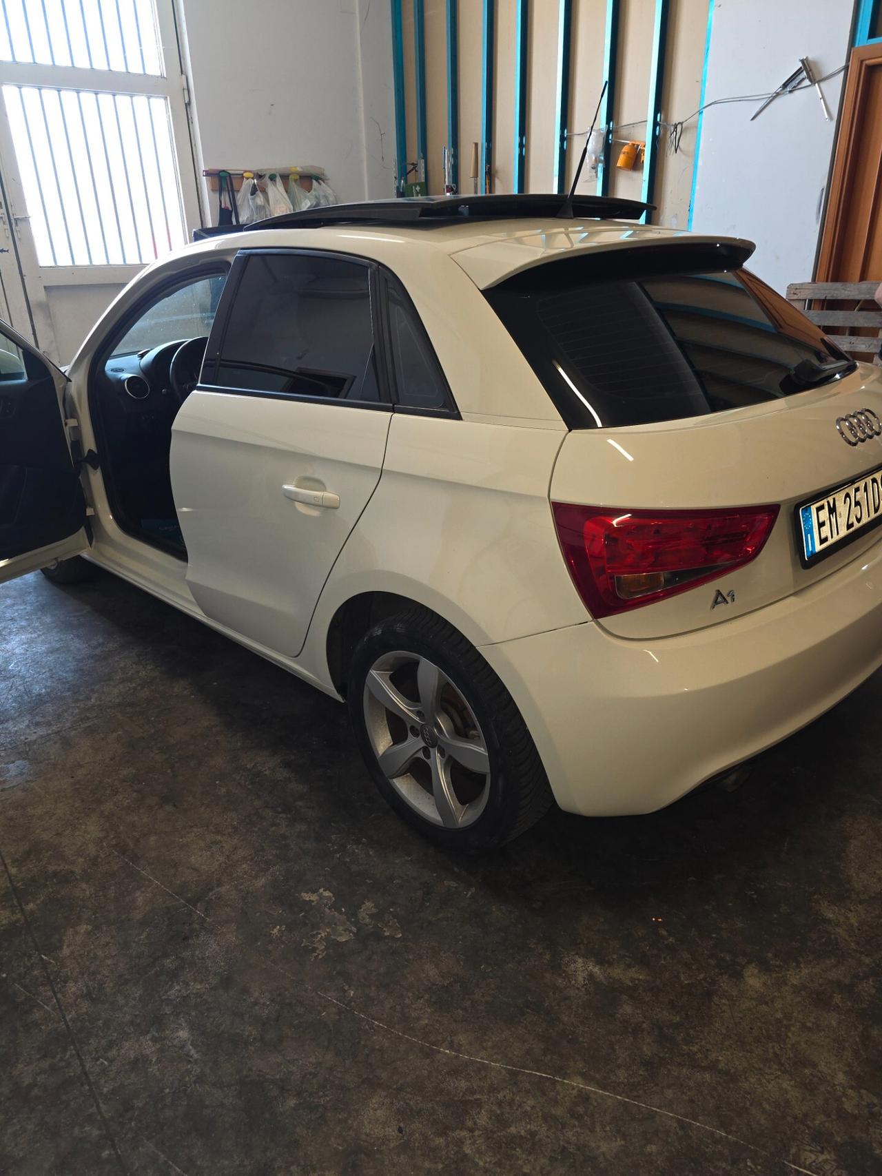 Audi A1 1.6 TDI S tronic Attraction