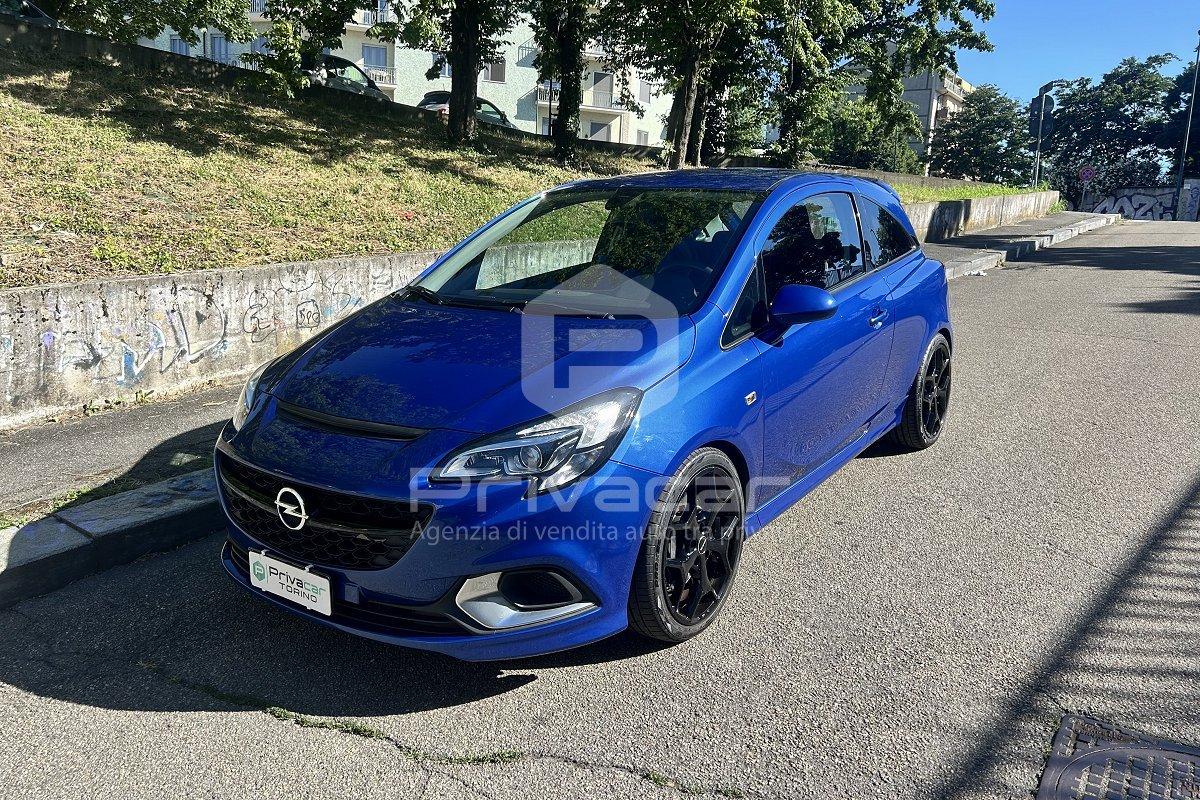 OPEL Corsa 1.6 Turbo Coupé OPC