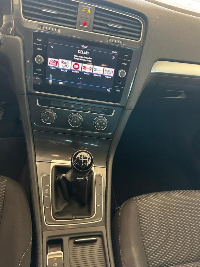 VOLKSWAGEN Golf Variant 1.4 TGI Business BlueMotion