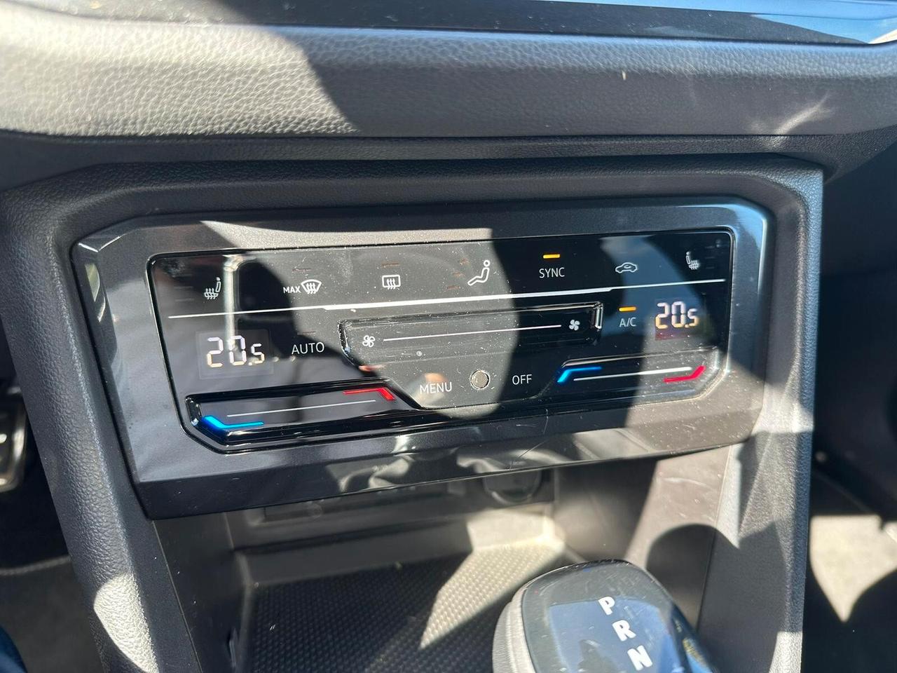 Volkswagen Tiguan 2.0 TDI 150 CV SCR DSG R-Line