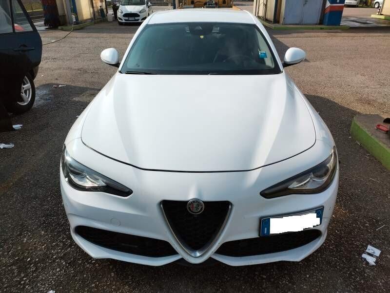 Alfa Romeo Giulia 2.2 Turbodiesel 210 CV AT8 AWD Q4 Veloce MOTORE KO!!!!!!