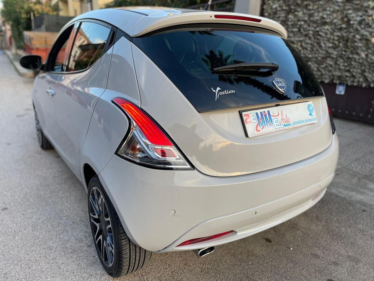 Lancia Ypsilon 1.3 MJT 16V 95 CV 5 porte S&S