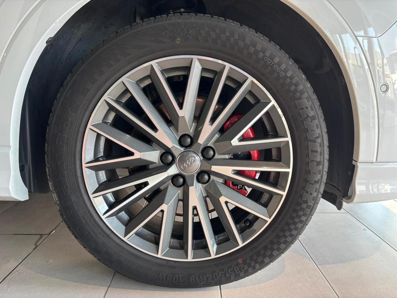 Audi Q3 45 TFSI quattro S tronic line edition