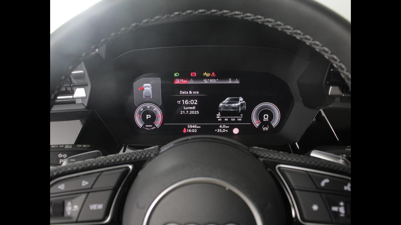 AUDI A3 IV 2024 allstreet - A3 allstreet 35 2.0 tdi Business s-tronic