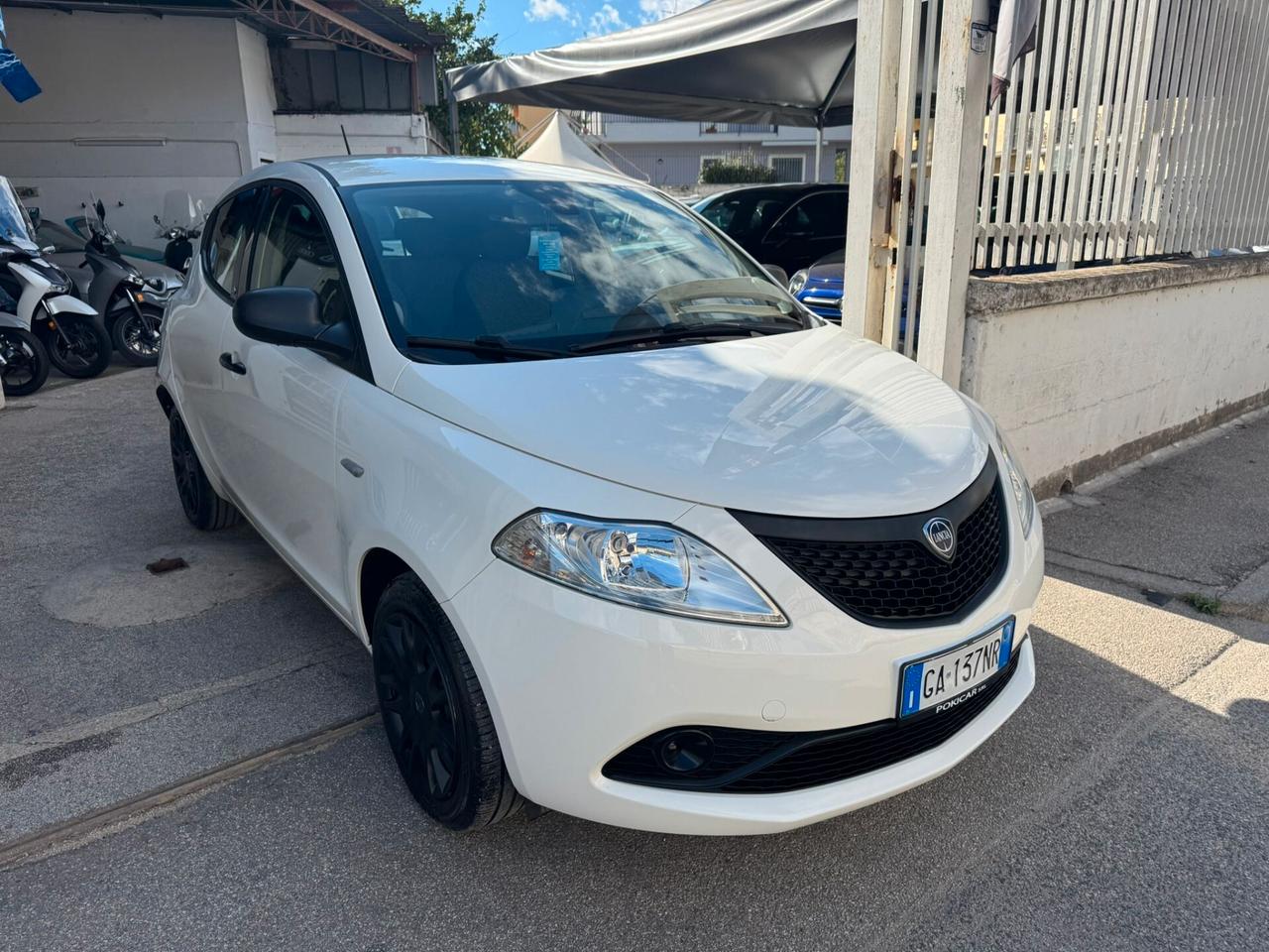 LANCIA YPSILON 1.2 69CV ELEFANTINO BLU 2020