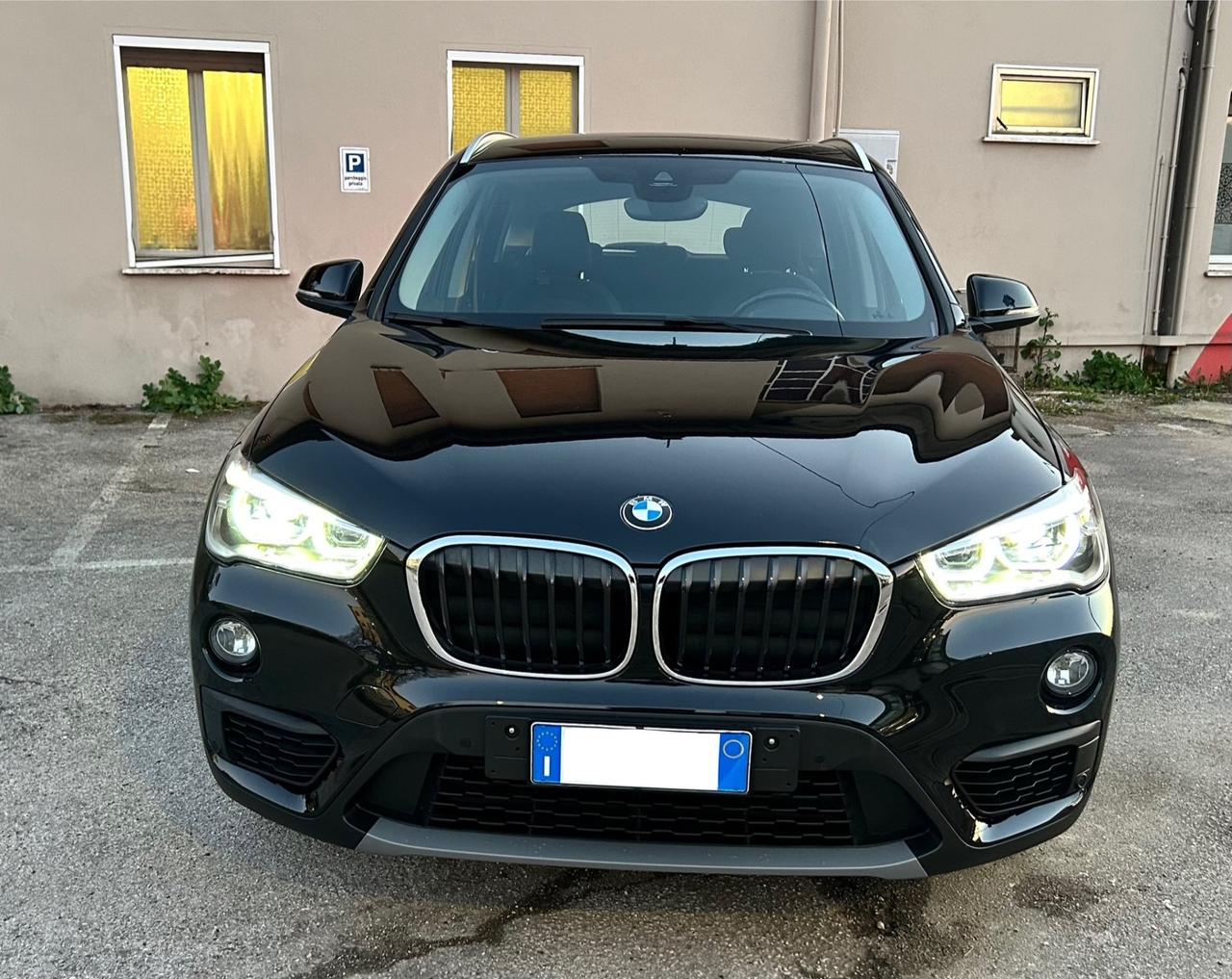 Bmw X1 sDrive16d Advantage OK Neopatentati