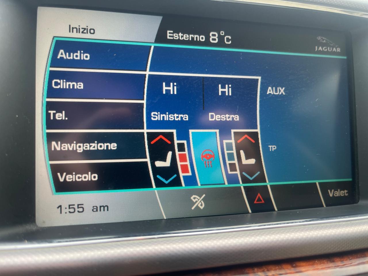 Jaguar XF 2.7D V6 Premium Luxury Grandinata