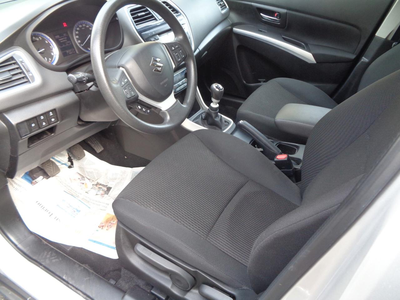 Suzuki S-Cross 1.4 Hybrid Easy motore nuovo