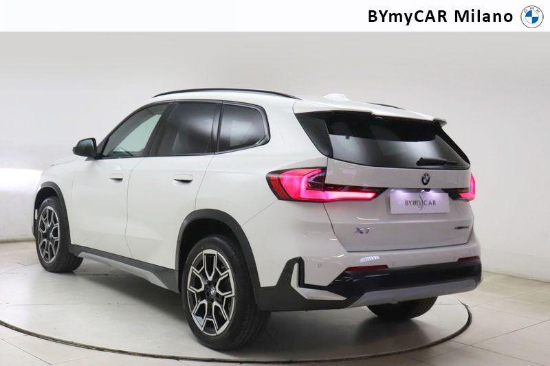 BMW X1 18 d X-Line sDrive DCT