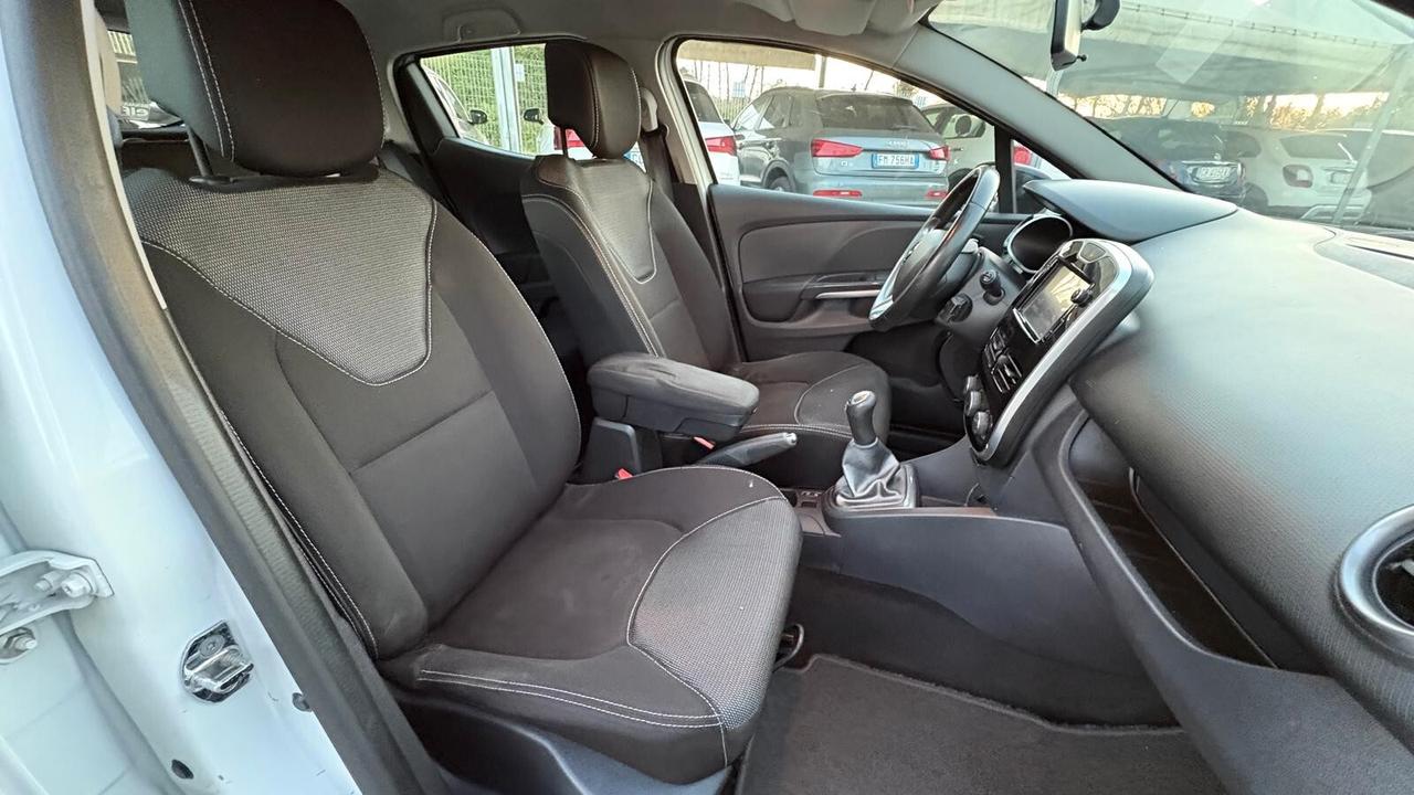 Renault Clio 1.5 dCi 8V 75CV Start&Stop 5 porte Duel