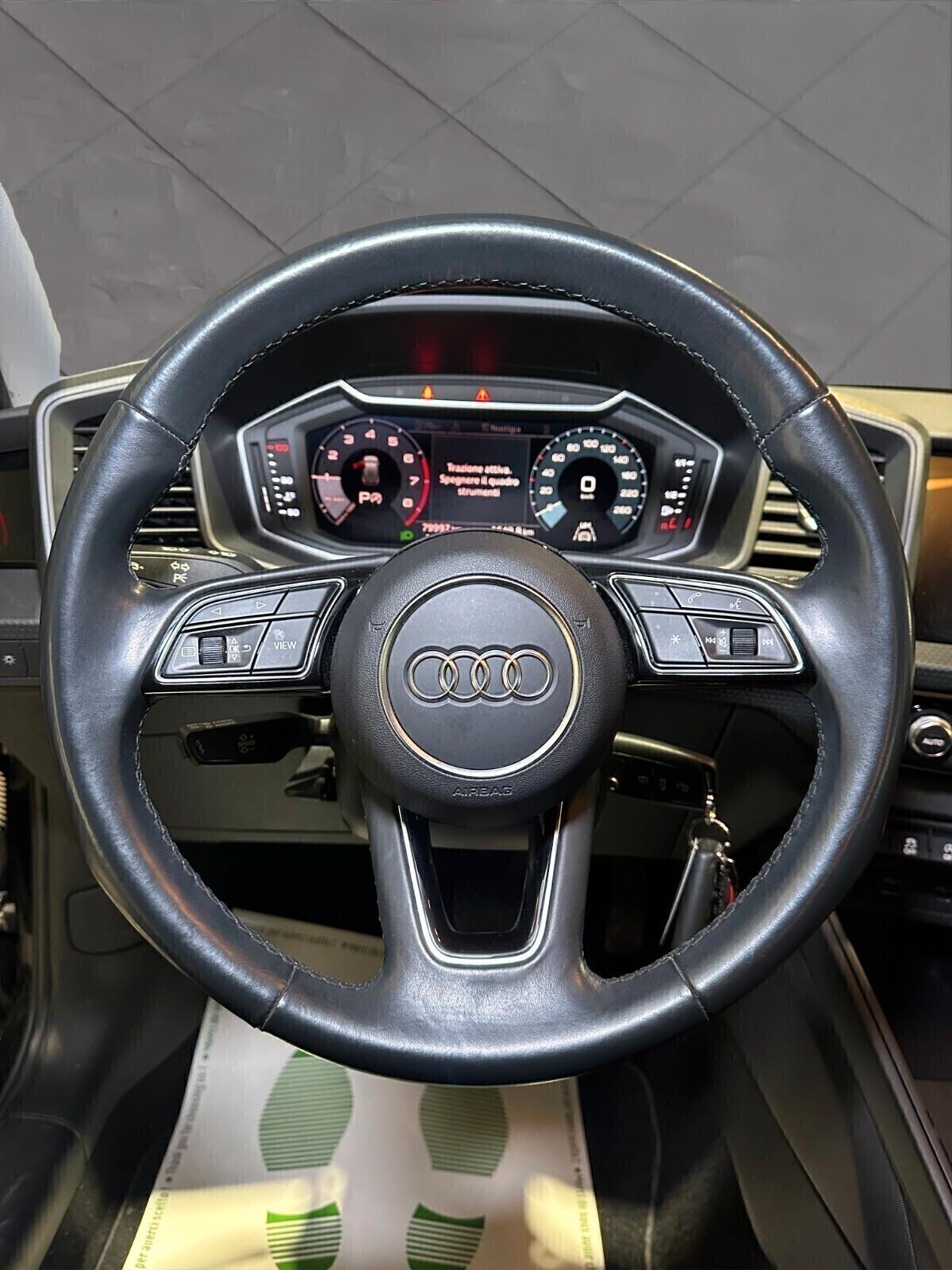 Audi A1 citycarver 30 TFSI S tronic Admired