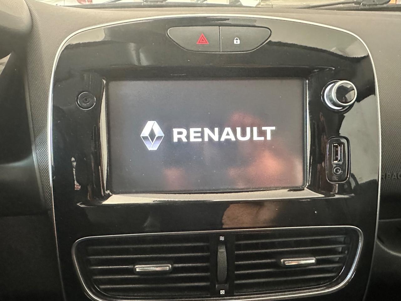 Renault Clio TCe 12V 90CV Start&Stop 5 porte Energy Intens