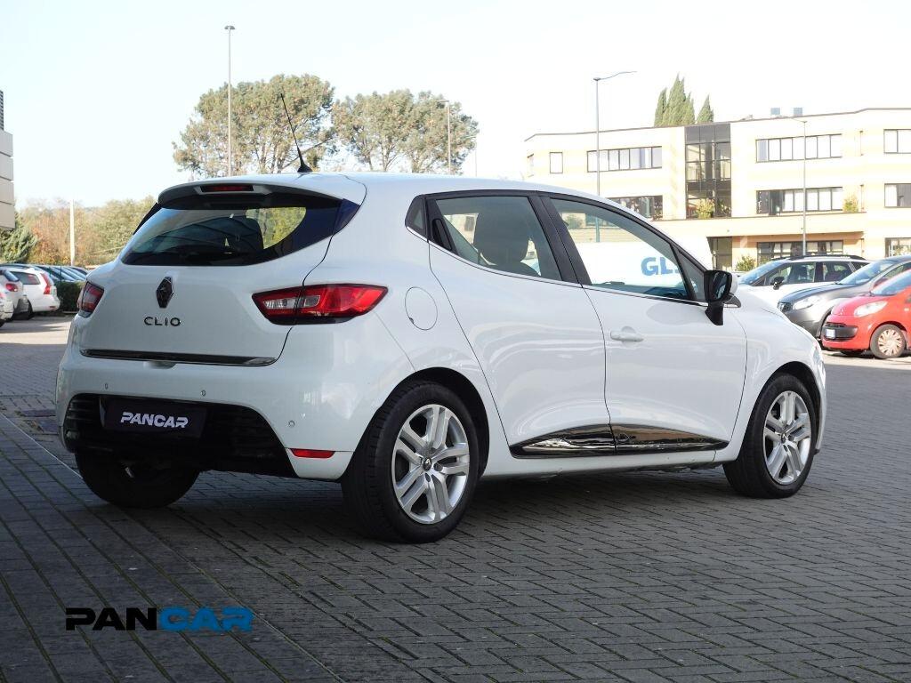 Renault Clio 1.2 75CV 5 porte Zen