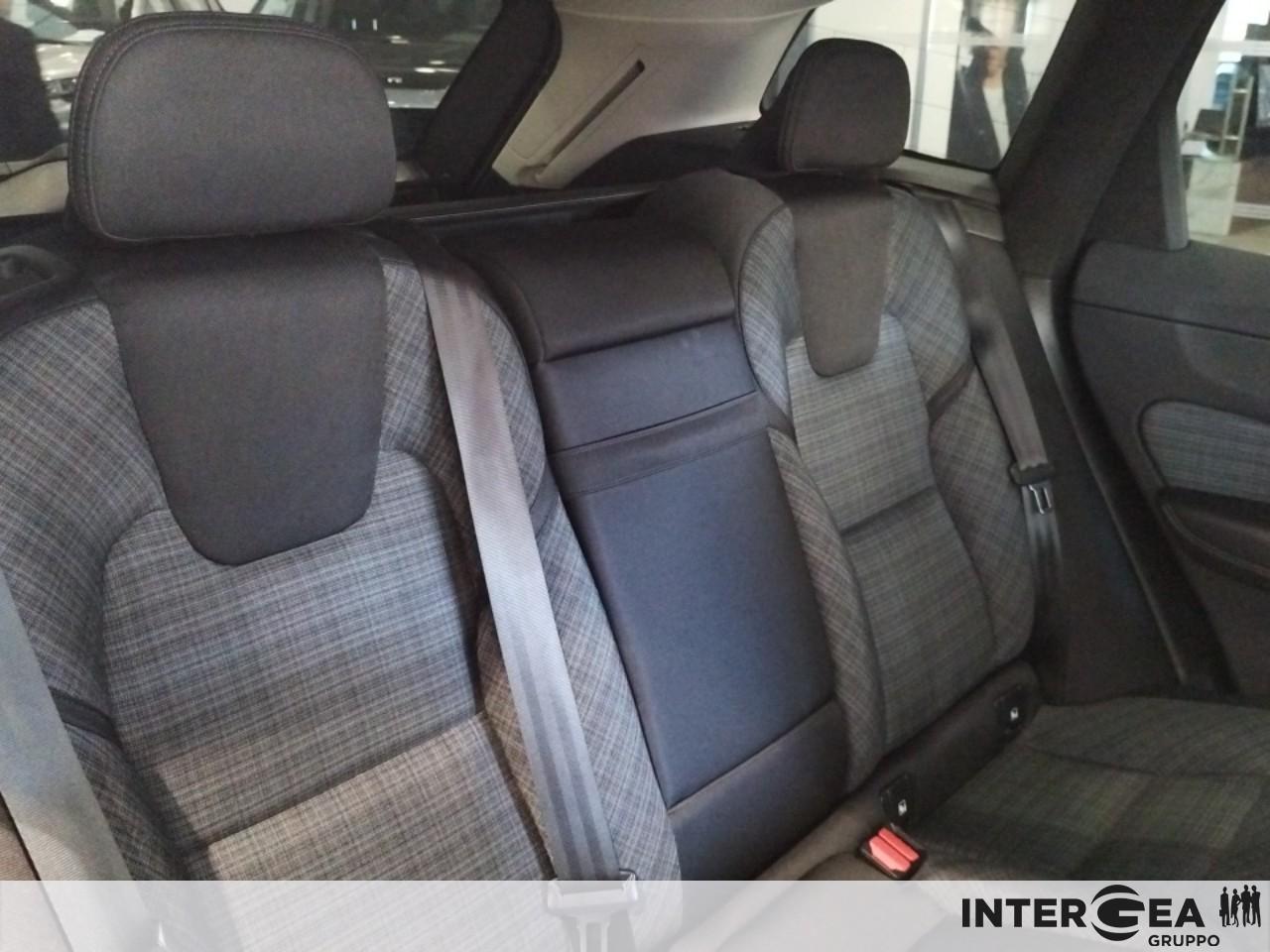 VOLVO XC60 2.0 b4 Core auto