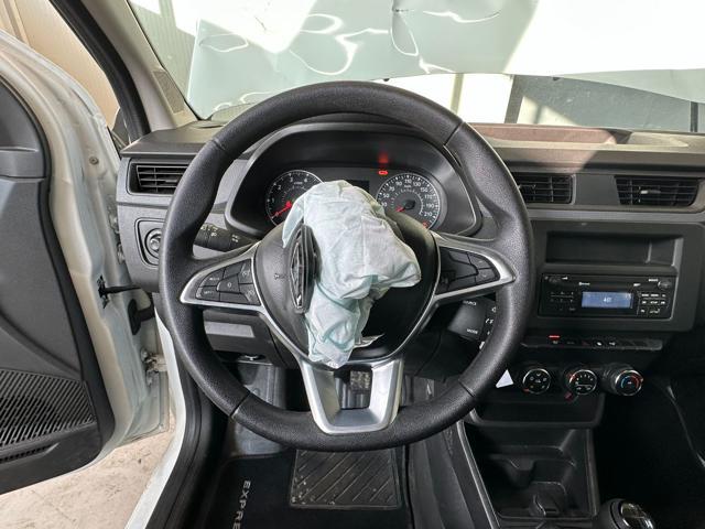 RENAULT Express 1.4 BLUE DCI 95CV VAN