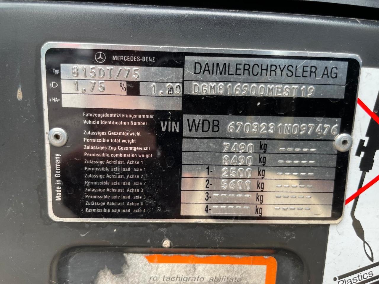 Mercedes Benz VARIO 815D