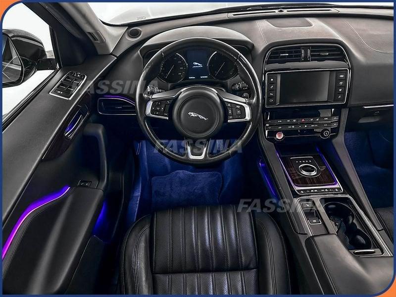 Jaguar F-Pace F-Pace 2.0 D 240 CV AWD aut. R-Sport