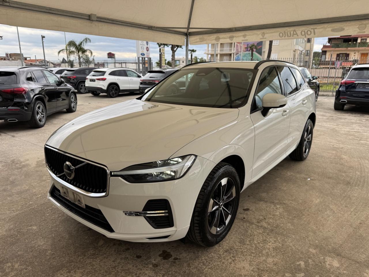 VOLVO XC60 B4 AWD MILD HYBRID MOMENTUM - 2021