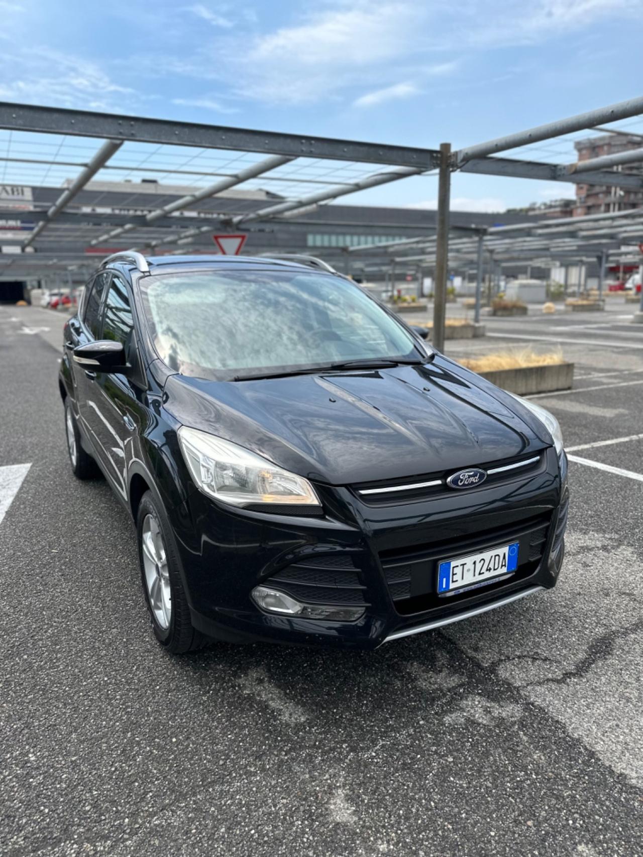Ford Kuga 2.0 TDCI 140 CV 2WD Titanium