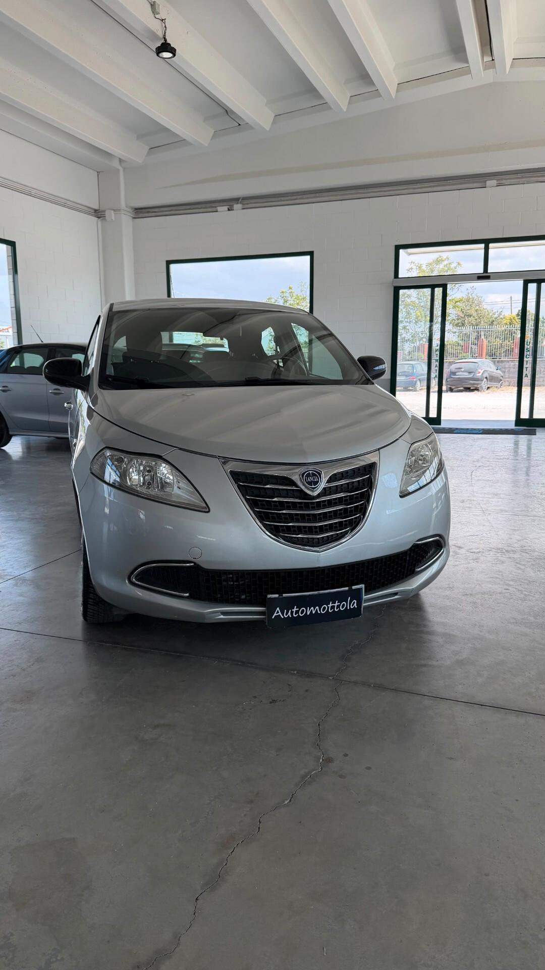 Lancia Ypsilon 1.3 MJT 16V 95 CV 5 porte S&S Gold