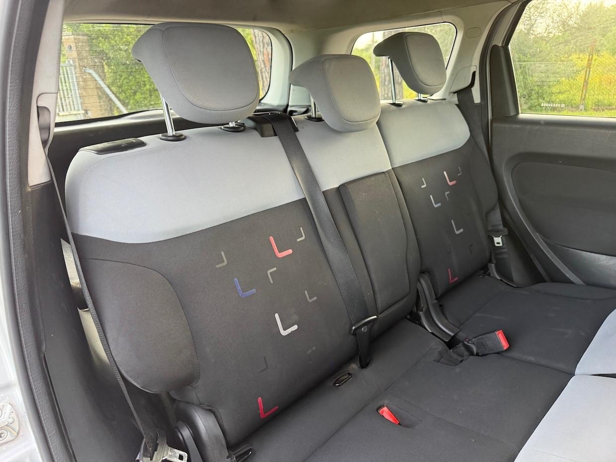Fiat 500L Living 1.6 Multijet 105 CV Pop Star