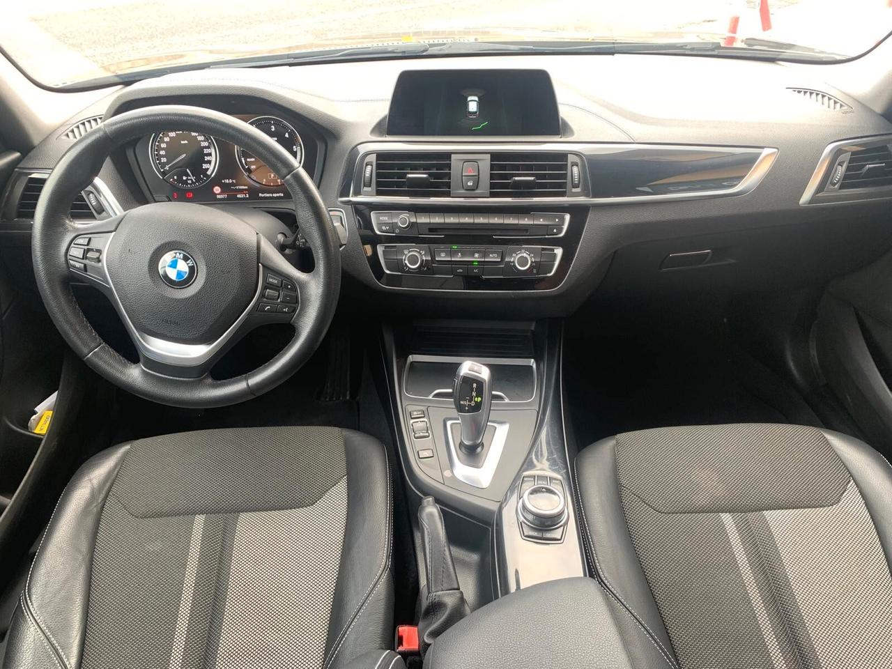 Bmw 118 116d 5p. Urban
