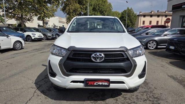 TOYOTA Hilux 2.4 D-4D 4WD 4 porte Double Cab Comfort PERMUTE