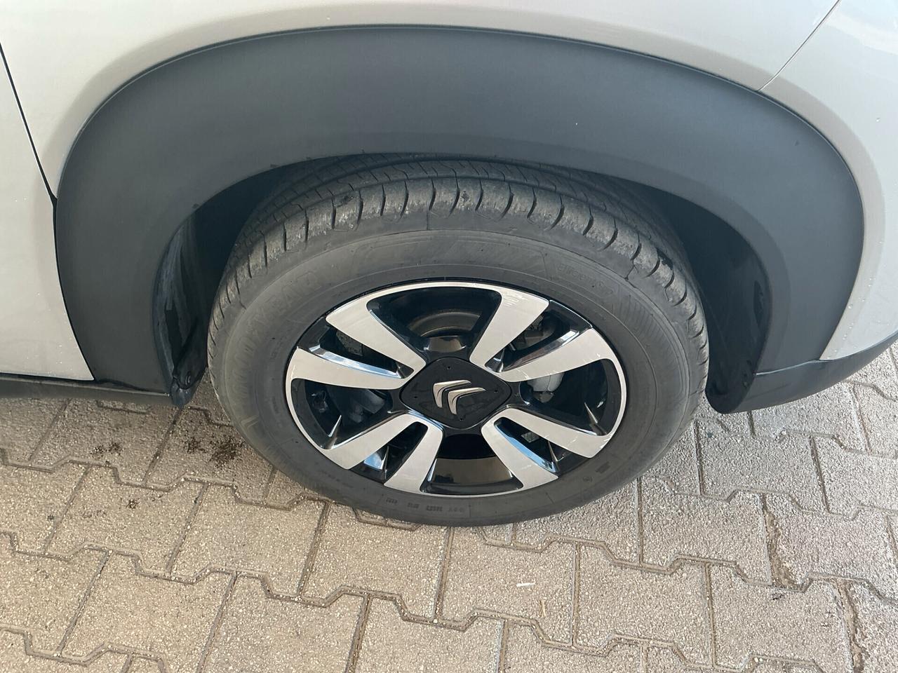 Citroen C3 Aircross BlueHDi 100 Shine