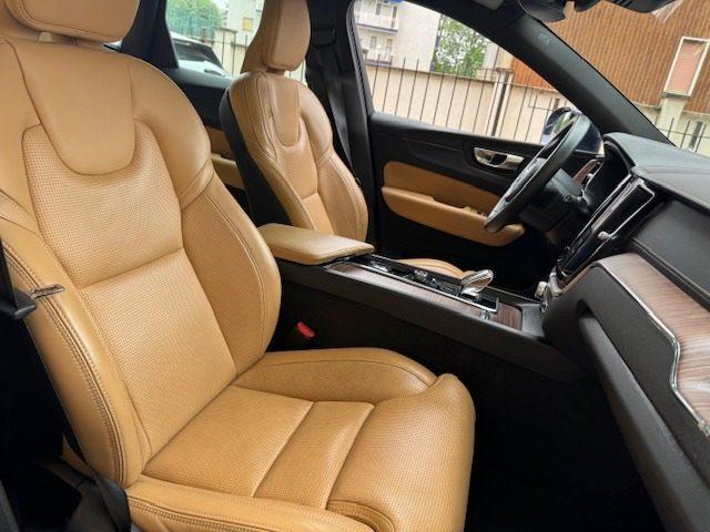 VOLVO XC60 B4 (d) AWD Geartronic Inscription