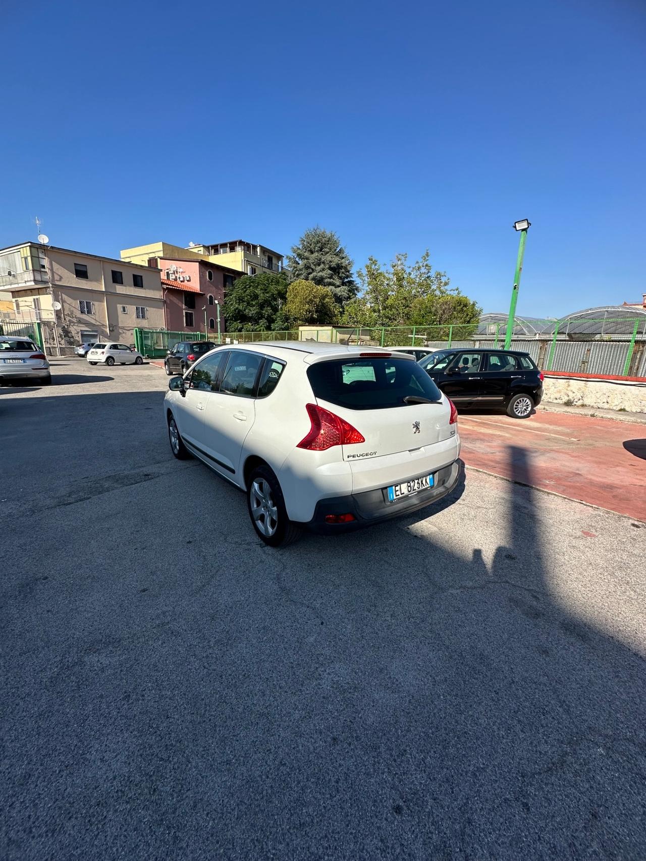 Peugeot 3008 1.6 HDi 112CV Business