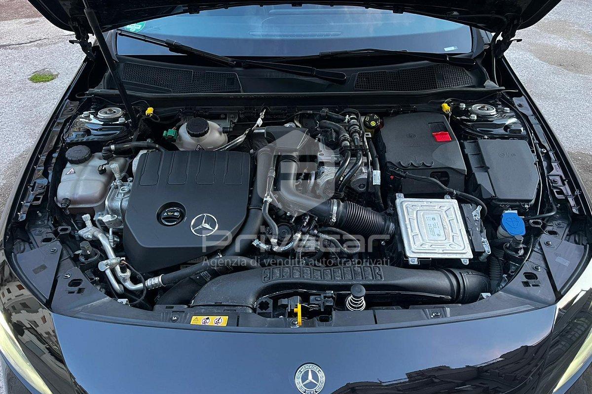 MERCEDES A 250 e hybrid EQ Business