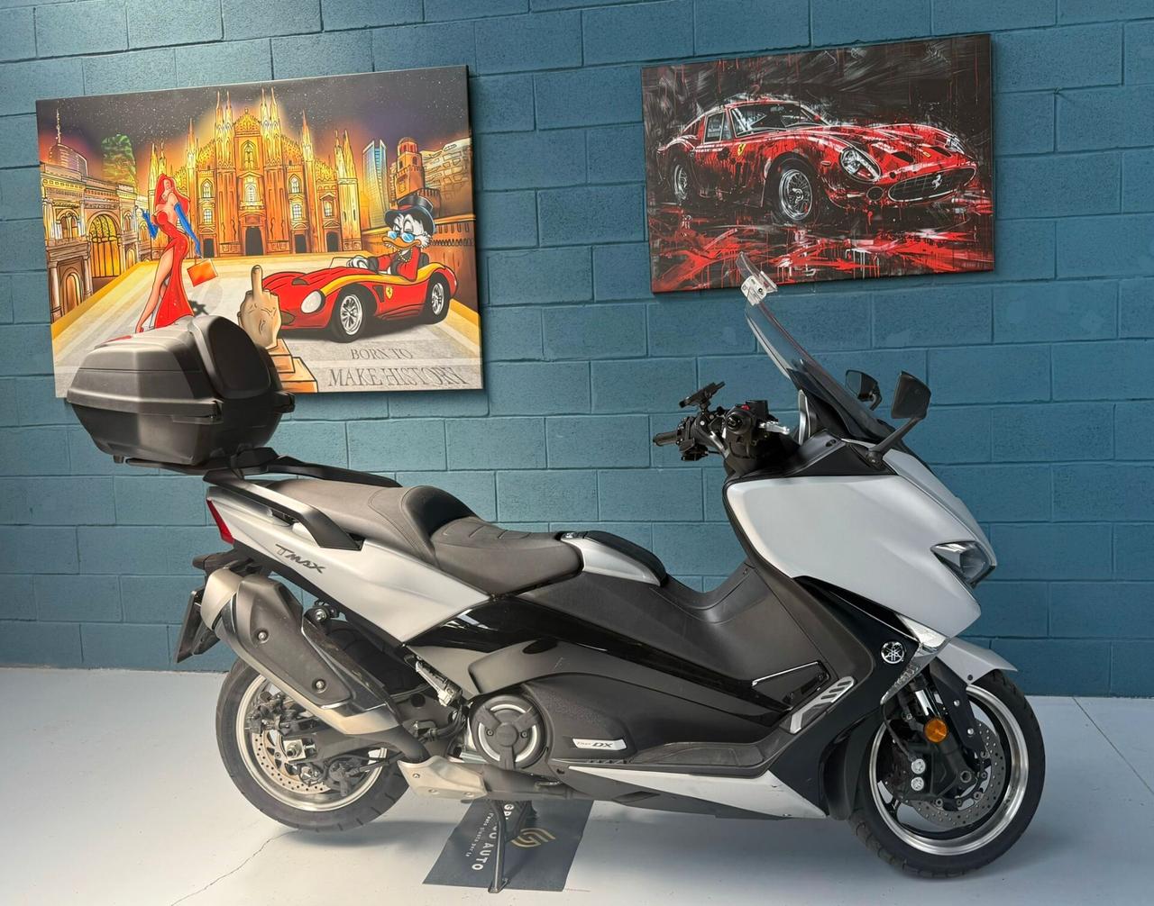 T MAX 530 DX ICE FLUO MY2019