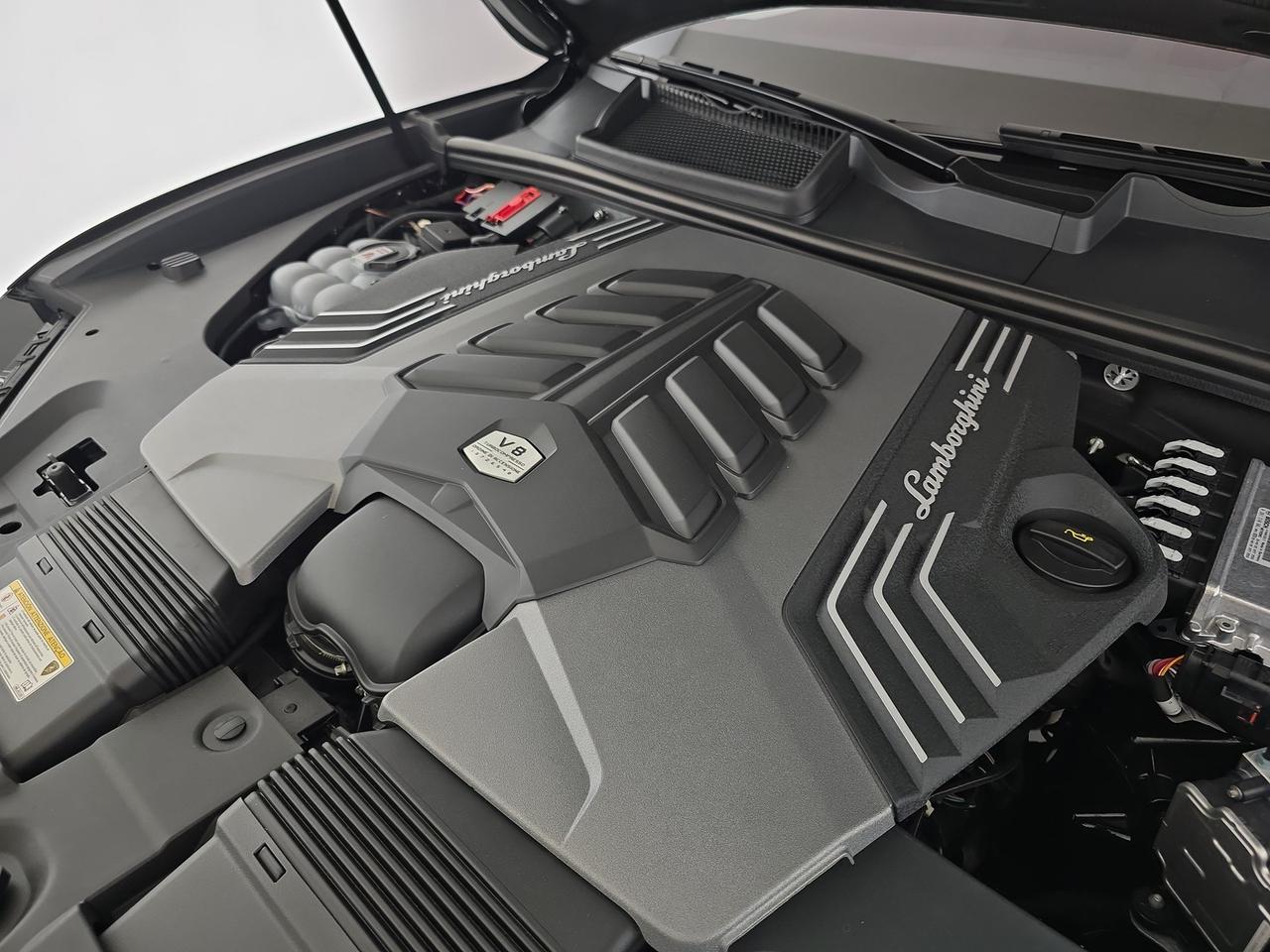 4.0 v8 Performante - Carbon Pack completo