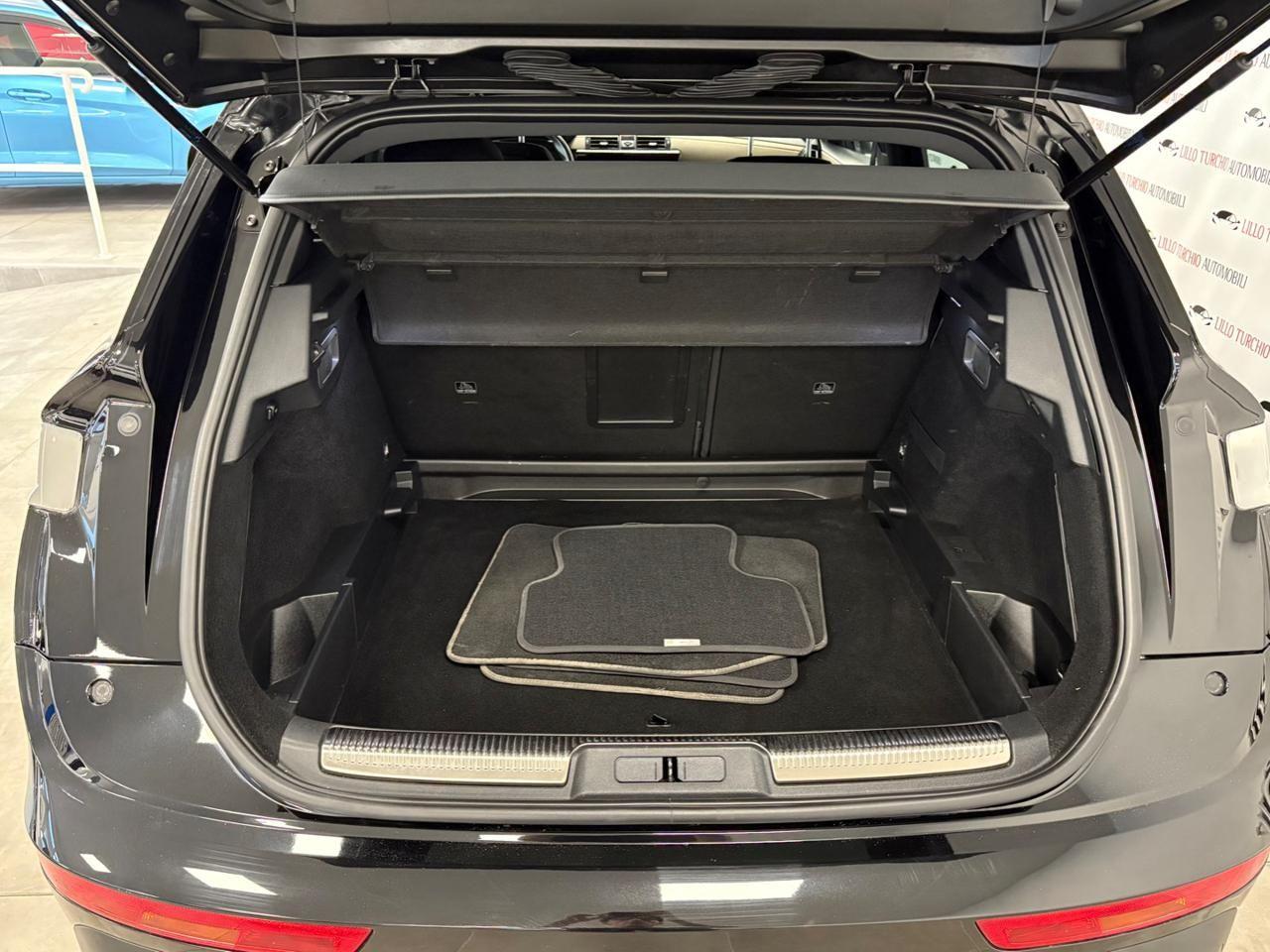 DS DS7 Crossback 1.5 bluehdi Business 130cv auto