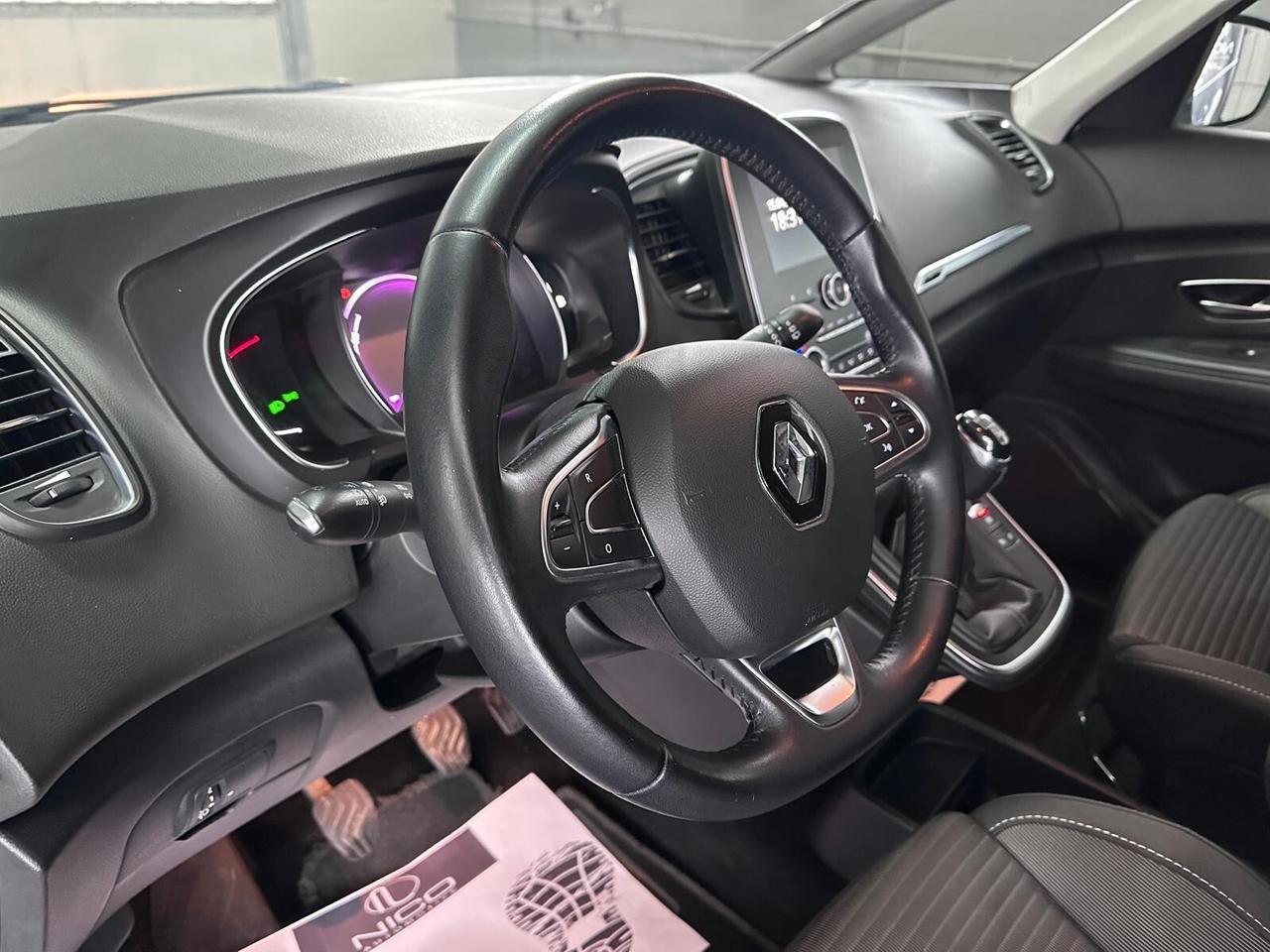 Renault Grand Scenic dCi 8V 110 CV Energy Sport Edition2