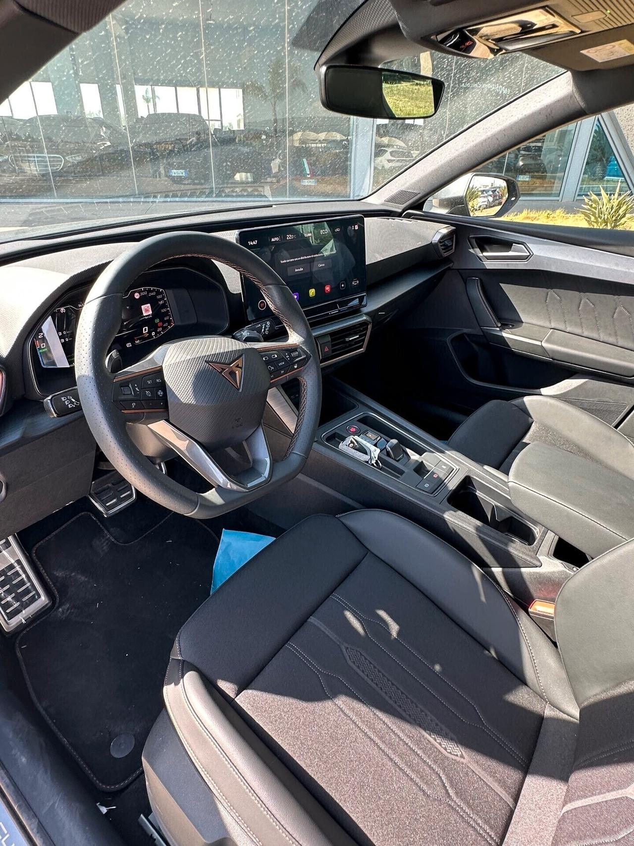 Cupra Leon 1.4 e-HYBRID 245 CV DSG VZ - T-stock 2025