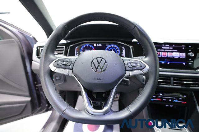 VOLKSWAGEN Taigo 1.0 TSI 115 CV R-LINE FARI LED TETTO PANORAMA