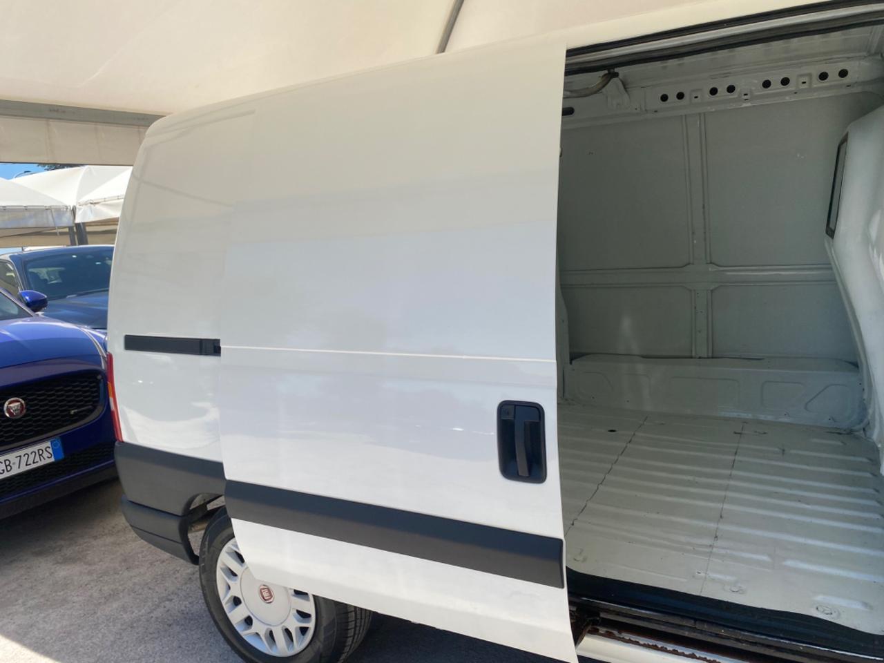 Fiat Scudo 2.0JTD110cv MAXI PASSO LUNGO KM0 2007