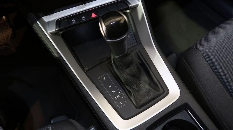 Audi Q3 Q3 35 2.0 tdi Business Advanced s-tronic