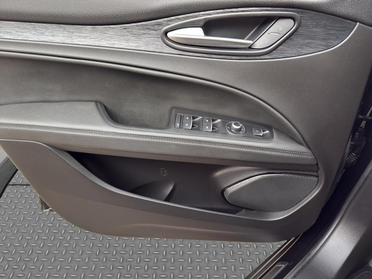 Alfa Romeo Stelvio 2.2 Q4 210cv Sprint 2023