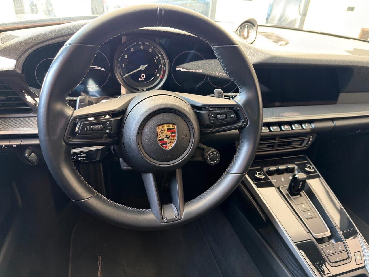 Porsche 911 992 Carrera 4S