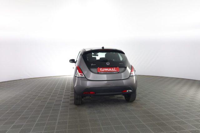 LANCIA Ypsilon Ypsilon 1.0 FireFly 5 porte S&S Hybrid Silver
