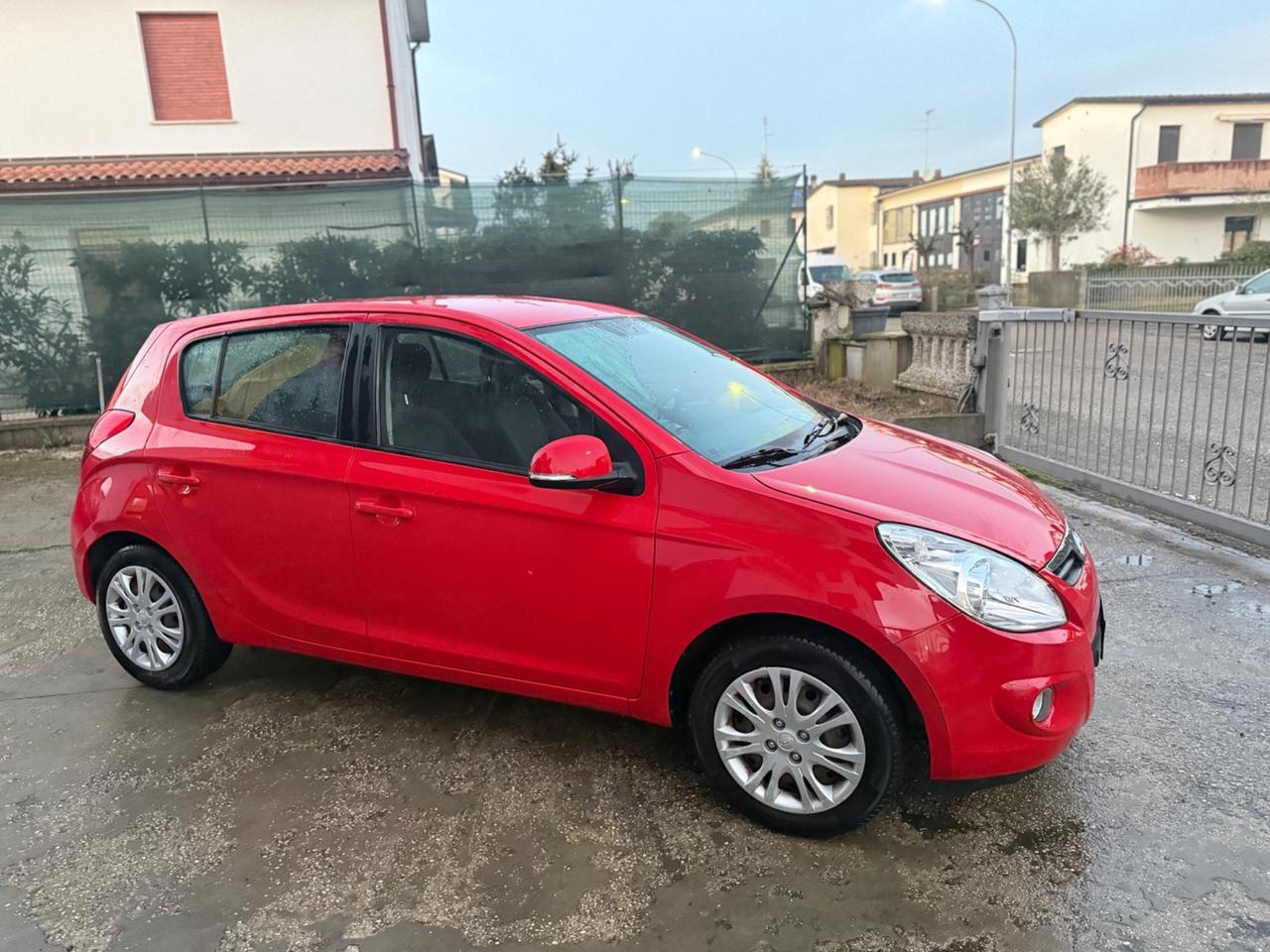 Hyundai i20 1.2 5p. Neopatentati no blocchi 2012