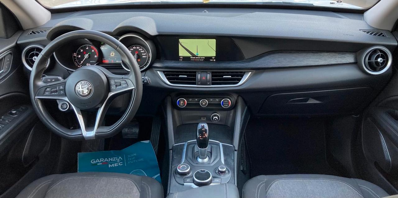 Alfa Romeo Stelvio 2.2 Turbodiesel 160 CV AT8 RWD Business